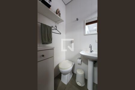 Casa à venda com 370m², 3 quartos e 4 vagasBanheiro