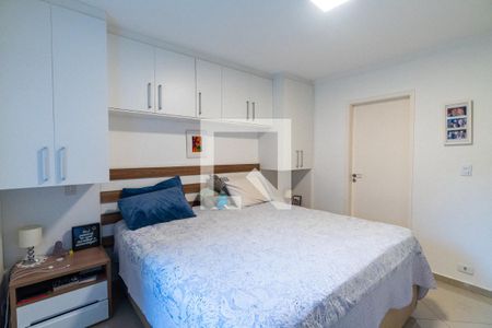 Suite de casa para alugar com 3 quartos, 333m² em Jardim Oriental, São Paulo