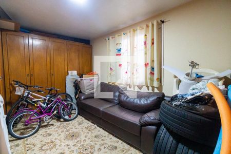 Casa à venda com 333m², 3 quartos e 3 vagasQuarto de Serviço