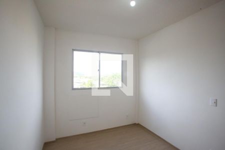 Quarto 1 de apartamento para alugar com 2 quartos, 49m² em Jacarepaguá, Rio de Janeiro