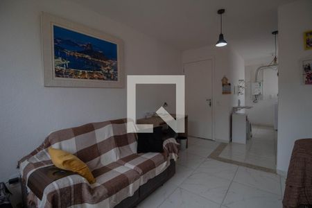 Sala  de apartamento para alugar com 2 quartos, 40m² em Pechincha, Rio de Janeiro