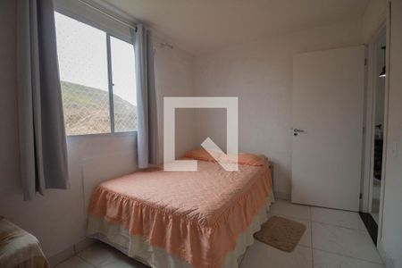 Quarto 1 de apartamento para alugar com 2 quartos, 40m² em Pechincha, Rio de Janeiro