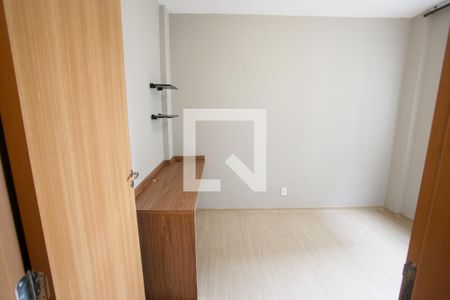 Quarto 2 de apartamento para alugar com 2 quartos, 48m² em Jacarepaguá, Rio de Janeiro