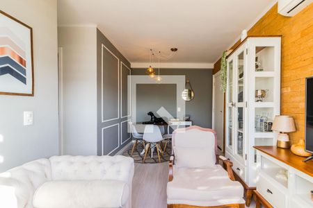 Sala de apartamento para alugar com 3 quartos, 67m² em Protásio Alves, Porto Alegre