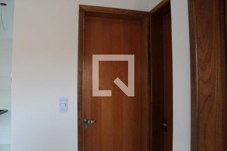 hall da sala de apartamento para alugar com 2 quartos, 40m² em Jardim Nordeste, São Paulo