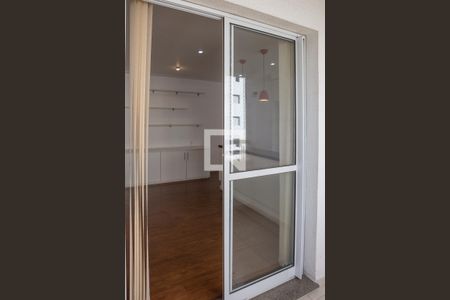 Sacada de apartamento à venda com 2 quartos, 70m² em Água Branca, São Paulo