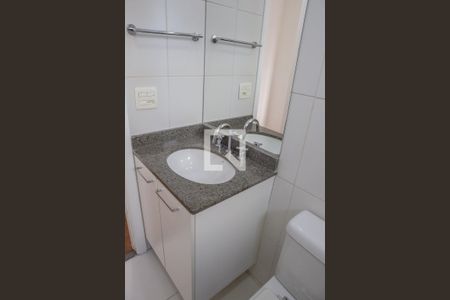 Apartamento à venda com 70m², 2 quartos e 1 vagaBanheiro da Suíte
