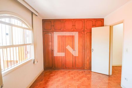 Casa à venda com 135m², 3 quartos e 2 vagasQuarto 3