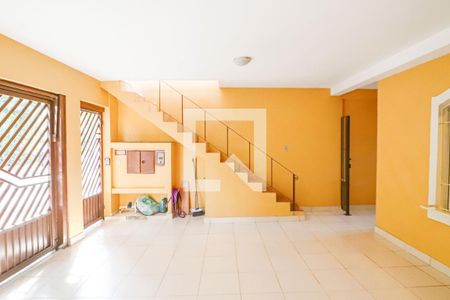 Casa à venda com 135m², 3 quartos e 2 vagasGaragem