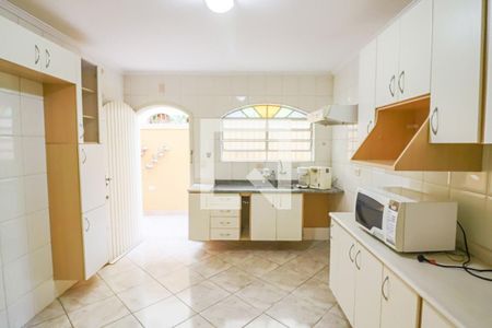 Casa à venda com 135m², 3 quartos e 2 vagasCozinha