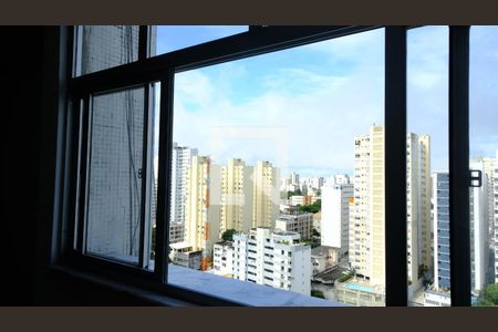 Sala de apartamento para alugar com 3 quartos, 120m² em Vitória, Salvador