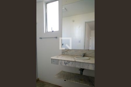 Apartamento para alugar com 120m², 3 quartos e 2 vagasBanheiro da Suíte