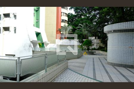 Área comum de apartamento para alugar com 3 quartos, 120m² em Vitória, Salvador
