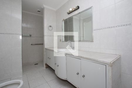 Apartamento para alugar com 174m², 3 quartos e 2 vagas Apartamento para alugar com 174m², 3 quartos e 2 vagasBanheiro Quarto 3 - Suíte