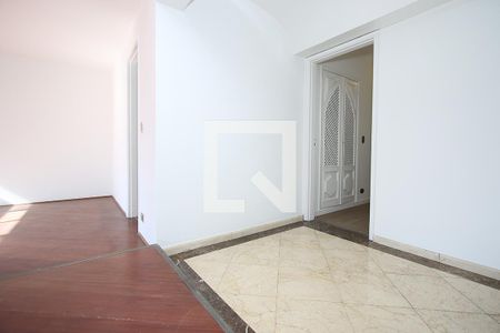 Hall de Entrada de apartamento para alugar com 3 quartos, 174m² em Jardim Paulista, São Paulo