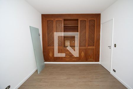 Apartamento para alugar com 174m², 3 quartos e 2 vagas Apartamento para alugar com 174m², 3 quartos e 2 vagasQuarto 1