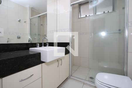 Apartamento para alugar com 174m², 3 quartos e 2 vagas Apartamento para alugar com 174m², 3 quartos e 2 vagasBanheiro do Corredor