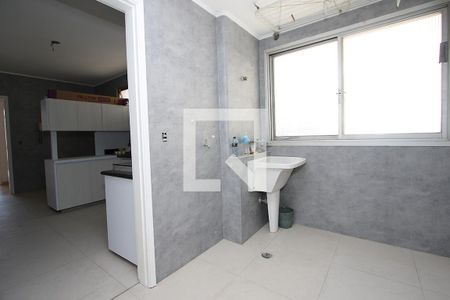 Apartamento para alugar com 174m², 3 quartos e 2 vagas Apartamento para alugar com 174m², 3 quartos e 2 vagasÁrea de Serviço