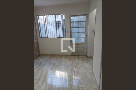 Detalhe Sala de casa à venda com 2 quartos, 120m² em Vila Santa Clara, São Paulo