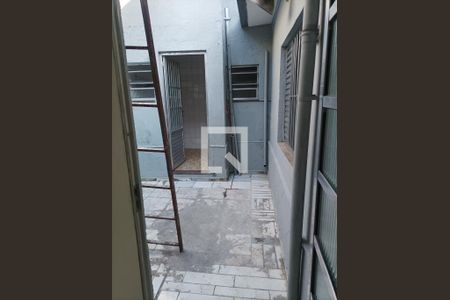 Casa à venda com 120m², 2 quartos e sem vagaQuintal