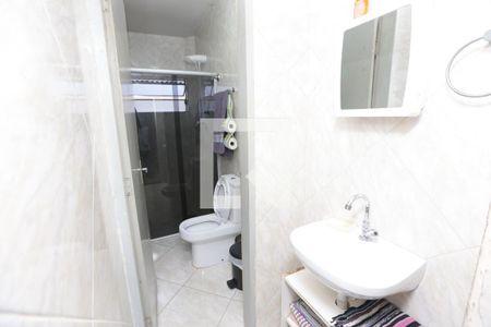 Banheiro de casa de condomínio à venda com 2 quartos, 120m² em Miramar (barreiro), Belo Horizonte