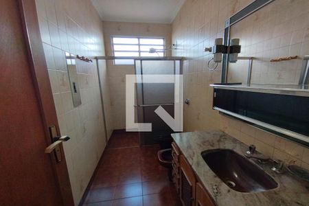 Casa para alugar com 250m², 3 quartos e 2 vagas Casa para alugar com 250m², 3 quartos e 2 vagasBanheiro Social