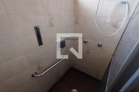 Casa para alugar com 250m², 3 quartos e 2 vagas Casa para alugar com 250m², 3 quartos e 2 vagasBanheiro Social