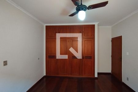 Casa para alugar com 250m², 3 quartos e 2 vagas Casa para alugar com 250m², 3 quartos e 2 vagasDormitório 02