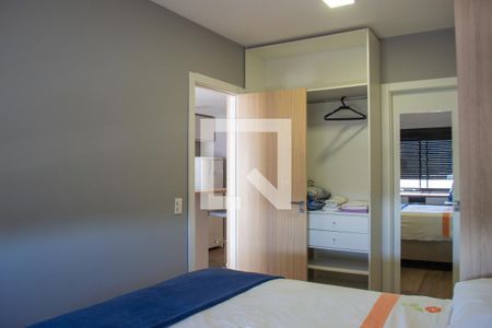 Suite  de apartamento para alugar com 1 quarto, 45m² em Azenha, Porto Alegre