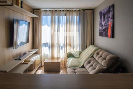 Sala  de apartamento para alugar com 1 quarto, 45m² em Azenha, Porto Alegre