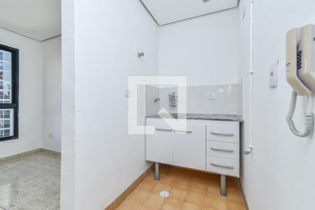 Cozinha de apartamento para alugar com 1 quarto, 28m² em Centro, São Paulo