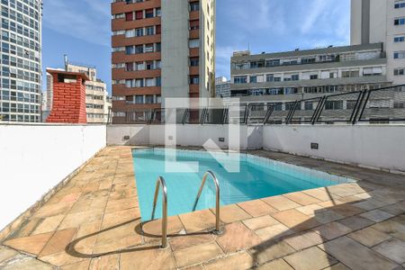 Apartamento para alugar com 28m², 1 quarto e 1 vaga Apartamento para alugar com 28m², 1 quarto e 1 vagaÁrea comum - Piscina