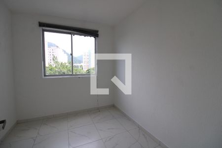 Quarto 1  de apartamento à venda com 2 quartos, 60m² em Vargem Pequena, Rio de Janeiro
