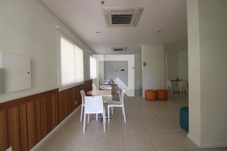Apartamento para alugar com 56m², 2 quartos e 1 vagaÁrea comum - Salão de festas