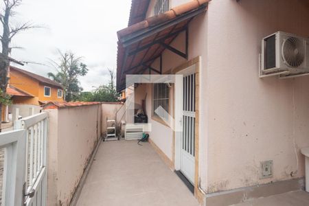 Casa de condomínio para alugar com 54m², 2 quartos e 1 vaga Casa de condomínio para alugar com 54m², 2 quartos e 1 vagaQuintal