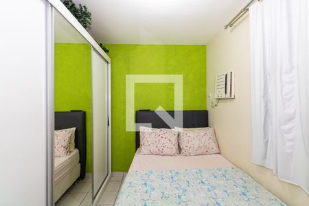 Quarto 1 de casa de condomínio para alugar com 2 quartos, 54m² em Campo Grande, Rio de Janeiro