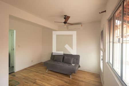 Sala de casa de condomínio para alugar com 2 quartos, 54m² em Campo Grande, Rio de Janeiro