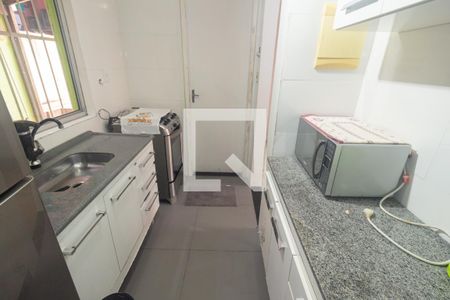 Casa de condomínio para alugar com 54m², 2 quartos e 1 vaga Casa de condomínio para alugar com 54m², 2 quartos e 1 vagaCozinha