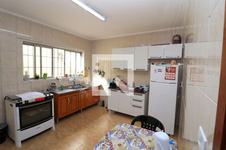 Casa à venda com 120m², 3 quartos e 2 vagasCozinha