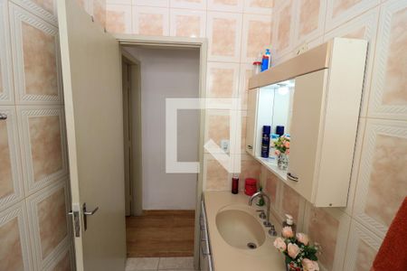 Casa à venda com 120m², 3 quartos e 2 vagasBanheiro