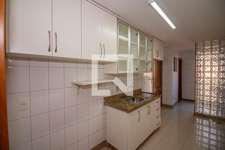 Cozinha de apartamento para alugar com 2 quartos, 225m² em Asa Norte, Brasília