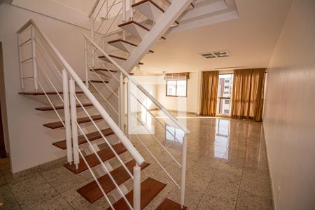 Sala de apartamento para alugar com 2 quartos, 225m² em Asa Norte, Brasília
