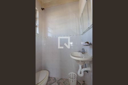 Casa para alugar com 135m², 2 quartos e 3 vagasBanheiro2