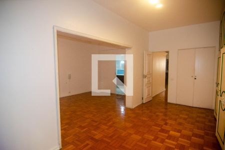 Apartamento à venda com 250m², 3 quartos e 2 vagasQuarto 1