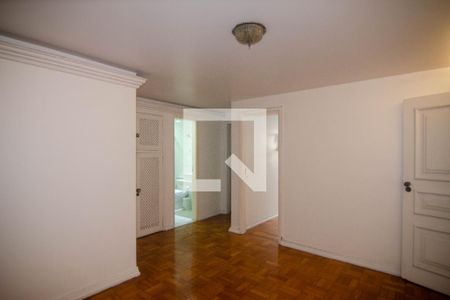 Apartamento à venda com 250m², 3 quartos e 2 vagasCorredor