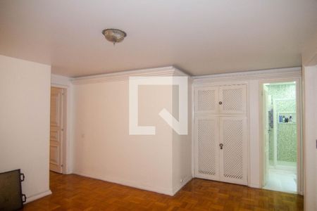 Apartamento à venda com 250m², 3 quartos e 2 vagasCorredor