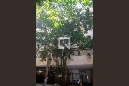 Apartamento à venda com 250m², 3 quartos e 2 vagasFachada