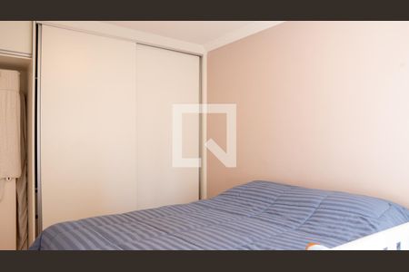 Apartamento à venda com 81m², 2 quartos e 1 vagaQuarto 2