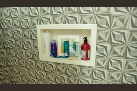 Apartamento à venda com 81m², 2 quartos e 1 vagaBanheiro