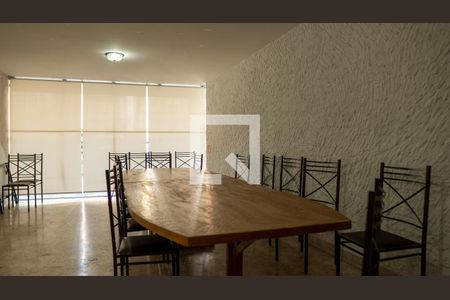 Apartamento à venda com 81m², 2 quartos e 1 vagaSalão de Festas